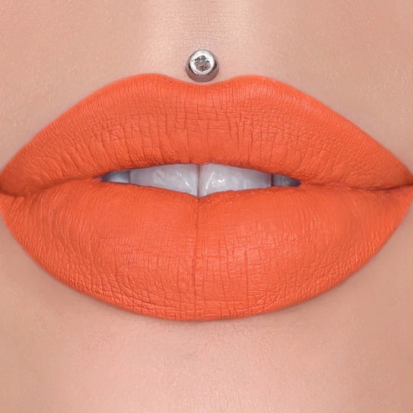 Jeffree Star Other - Jeffree Star Velour Liquidd Lipstick Shade Tangerine Queen